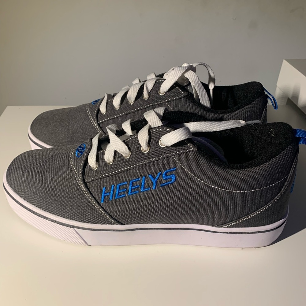 HEELYS